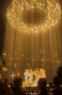 Ariana Grande GIF
