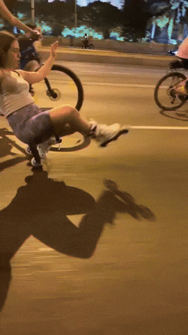 kingkaps7 giphyupload kingkaps7 she has amazing stability and core strength GIF