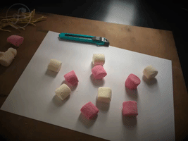 Artist Creates a Unicorn Using Marshmallows