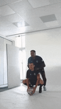 Say Word Soccer GIF by Diaza Football