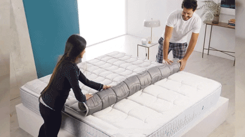 Caricodrvelazquez giphygifmaker sueno topper insomnio GIF