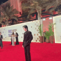 Fashion Win GIF