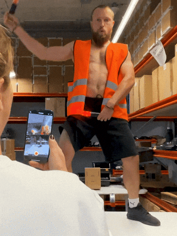 Friday Dancing GIF by Azeron