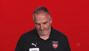 Look Up Fc Heidenheim GIF by Bundesliga