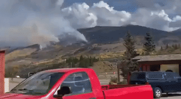 Aircraft Battle Ptarmigan Fire as New Evacuations Ordered in Summit County, Colorado