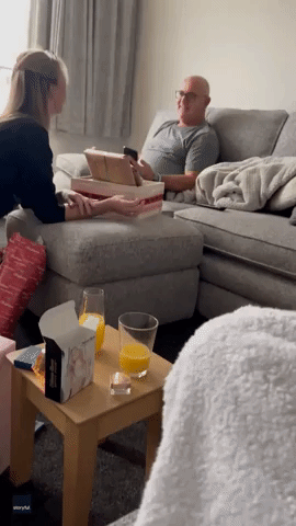 Englishman Gifted Christmas Tickets to Visit Sister in Australia After 46 Years Apart