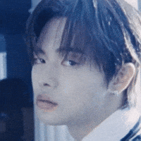 Leo GIF