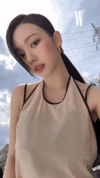 Karina Yjm GIF
