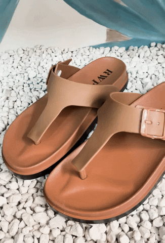 femarket2022 giphyupload GIF