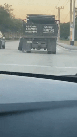 GifsUniverse giphyupload gifvif gifsuniverse GIF