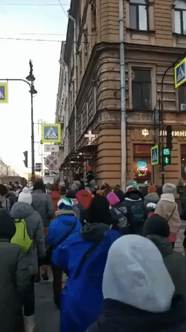 People March in St Petersburg to Oppose Russia's Invasion of Ukraine