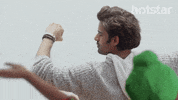 kullfi kumarr bajewala peace GIF by Hotstar