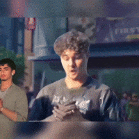 Ai GIF