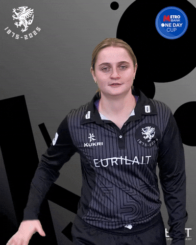 Holland Signal GIF by Somerset County Cricket Club