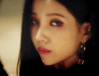 Alone GIF by (G)I-DLE