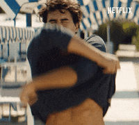 Sottoilsolediriccione GIF by netflixit