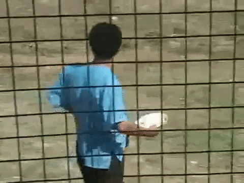 wonder kaung san GIF