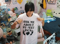 Streamer Shirt GIF