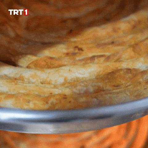 Hungry Cake GIF by TRT