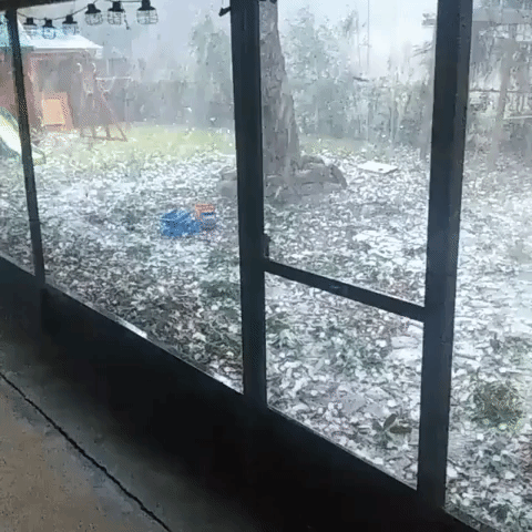 Large Hail Bounces Around Backyard in Florida