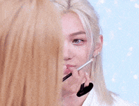 Lee Felix GIF
