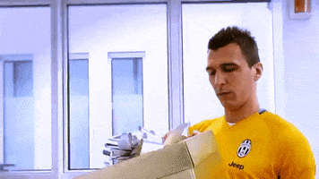 juventusfc juventus juve juventus fc mandzukic GIF
