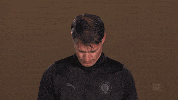Look Up St Pauli GIF by Bundesliga