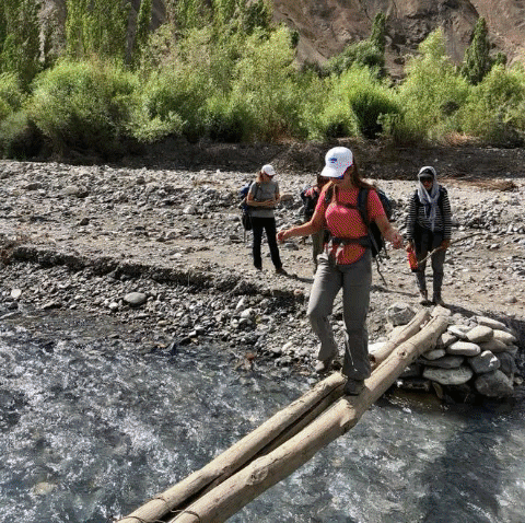ROAMFamilyTravel giphygifmaker roamfamilytravel familyvacation GIF
