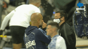 Premier League Coach GIF by MolaTV