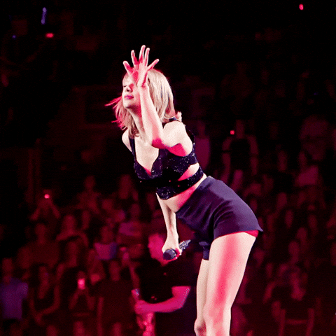 AdamonVonEden giphyupload taylor swift on stage GIF