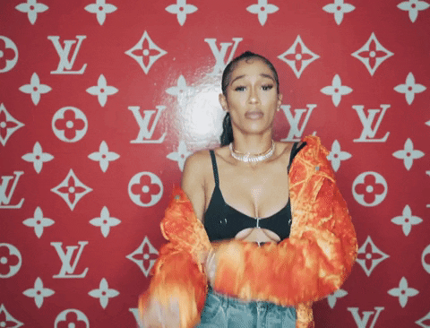 Cover Girl GIF by Bia