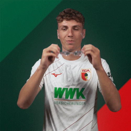 Brille Smile GIF by FC Augsburg 1907
