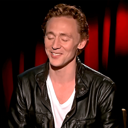 maryxglz giphyupload marvel thor tom hiddleston GIF