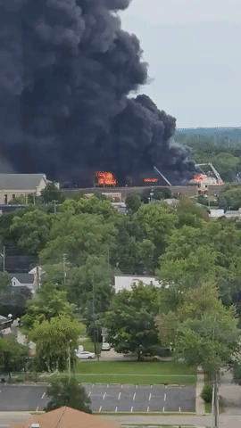 Jackson Authorities Warn of Poor Air Quality as Fire Breaks Out in Commercial Building