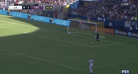 end to end goal GIF by LA Galaxy