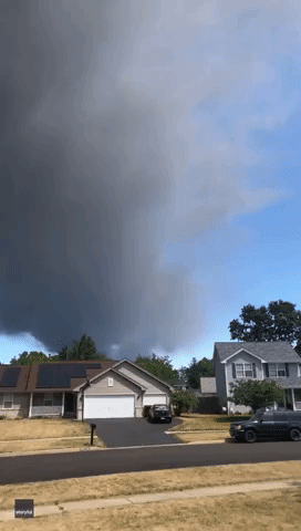 Smoke Shrouds Sky Over Illinois as Chemtool Plant Burns