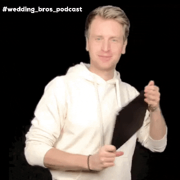 jakobluebke jakobluebke weddingbros julianhuegelmeyerentertainment weddingbrospodcast GIF