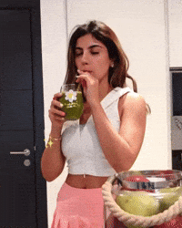 Bomba Dounia GIF