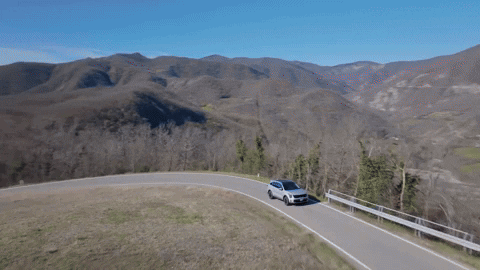 quotidianomotori giphyupload kia kia sorento GIF