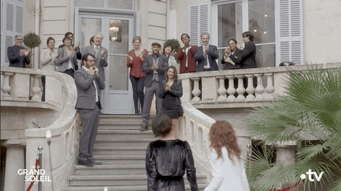 GIF by Un si grand soleil