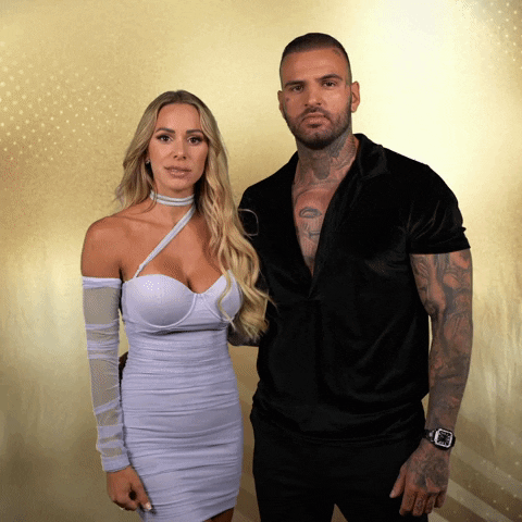 Vanessa Thumbs Down GIF by RTLde