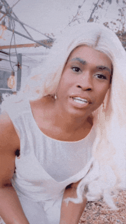 Look Here Ok GIF by Duchess of Grant Park