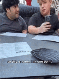 Mo GIF