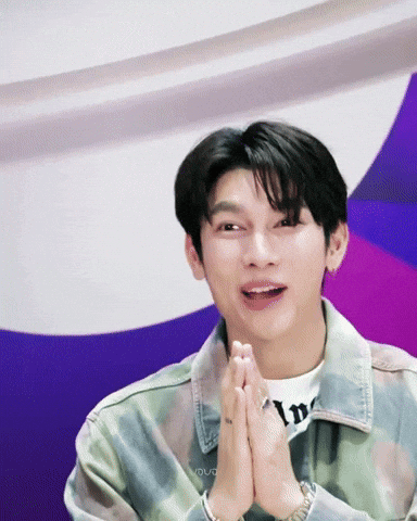 Mewsuppasit Love GIF