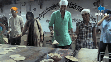 Tv Series Smile GIF by MolaTV