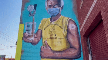 Mural Featuring Bob Hawke Encourages Vaccine