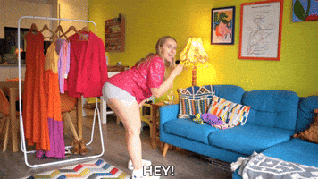 Hannah Bend Over GIF by HannahWitton