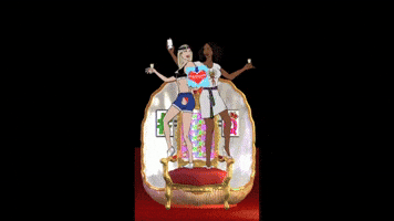 THE DANCING QUEENS
