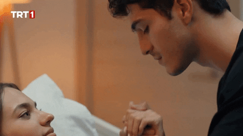 Couple Love GIF by TRT