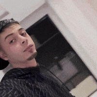 Mc 2T GIF